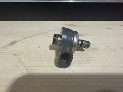 Used Mercury air injector 8M0021551 view 3