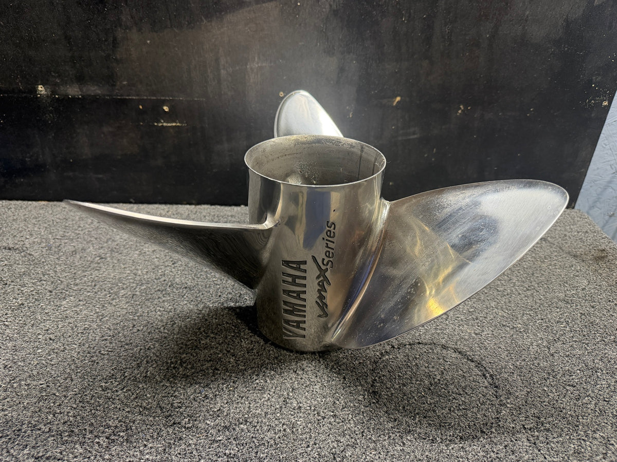 Used Yamaha VMAX T1 15 1/8 × 25 stainless steel propeller