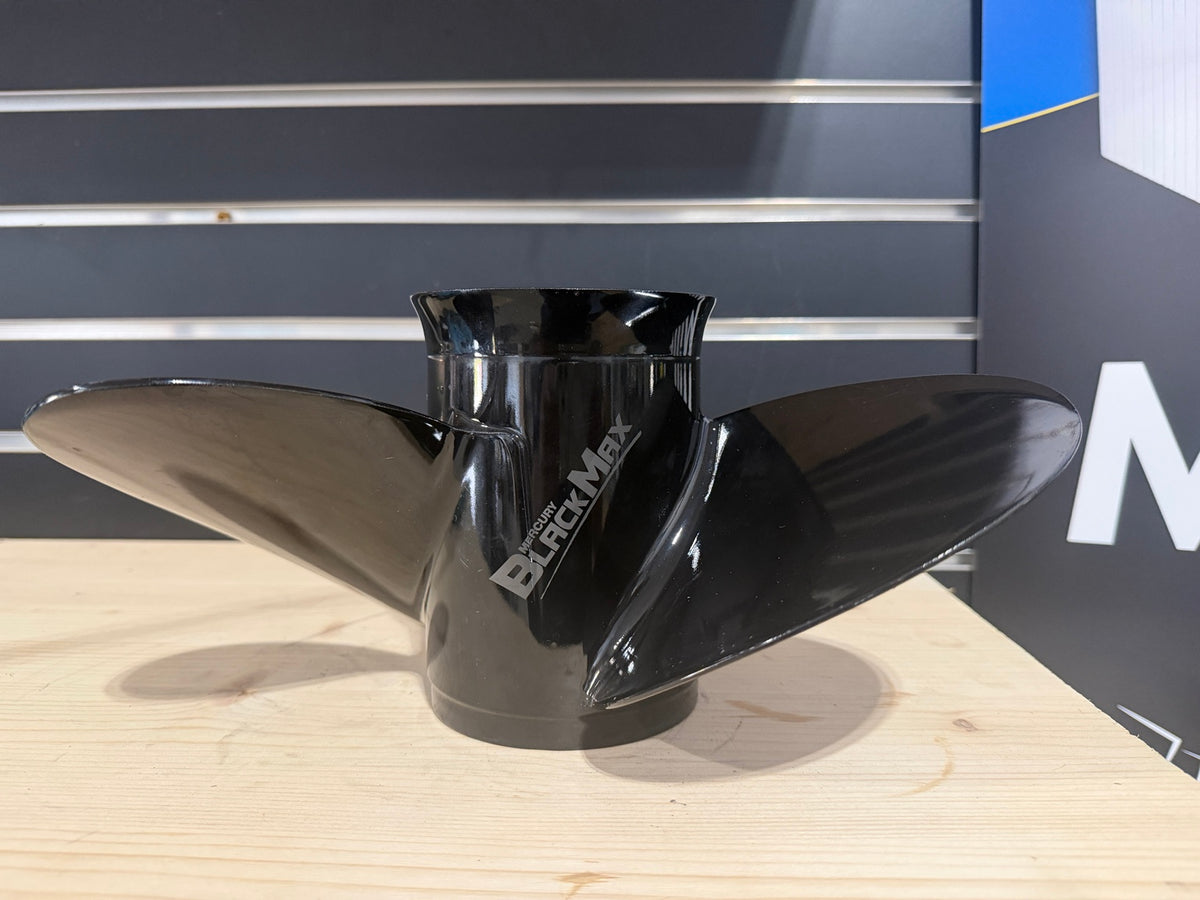 Actual Mercury Black Max propeller photo 1