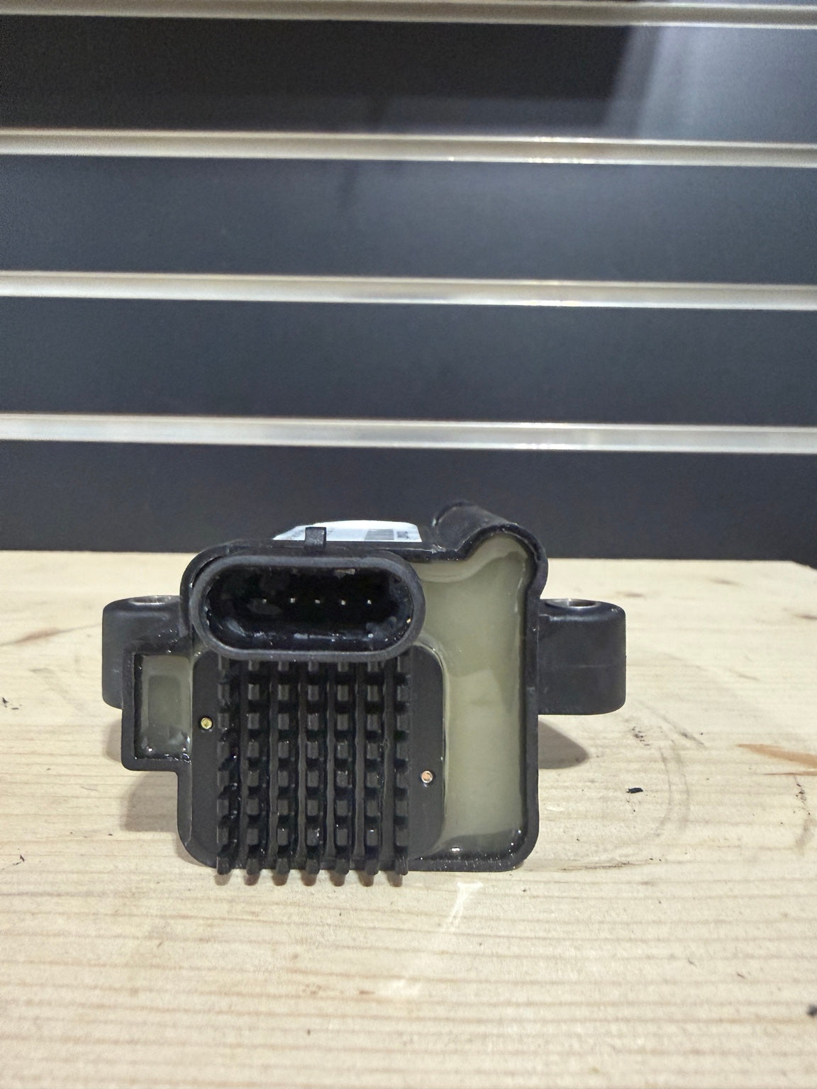 Used Mercury OptiMax ignition coil 8M0042381 — IMG_0795.jpeg